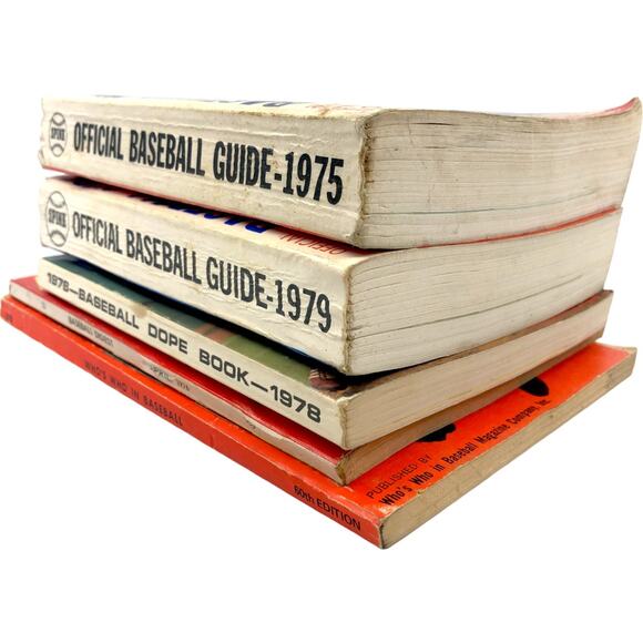 Baseball Books & Guides Vintage 1970's [Lot of 5] - Picture 3 of 8